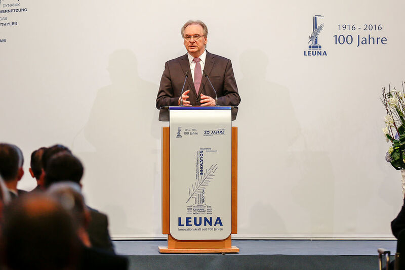 Dr. Reiner Haseloff, Ministerpräsident des Landes Sachsen-Anhalt, würdigte die hervorragende Innovationskraft des Chemiestandortes Leuna. (Bild: Marco Junghans)