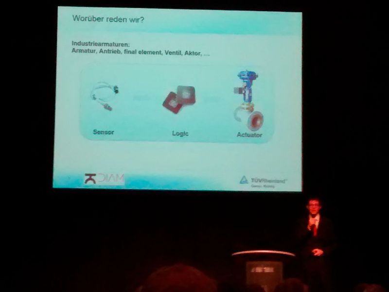 Impressionen der Armaturenmesse Diam: Fachvorträge, Ausstellung und Jahrhunderthalle. (Bild: PROCESS / Ernhofer)