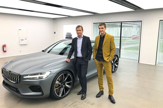Volvo-Chef Hakan Samuelsson (links) und Polestar-Chef Thomas Ingenlath vor dem Polestar 1.(Bild:  Volvo)