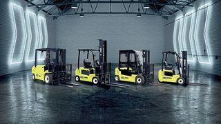 Auf der Logimat 2024 präsentiert Clark seine neue Elektrostapler-Baureihe. (Bild: Clark)