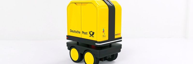 Der Mobilroboter PostBOT soll Zustellerinnen und Zusteller beim Austragen von Postsendungen entlasten. (Bild:  Deutsche Post)