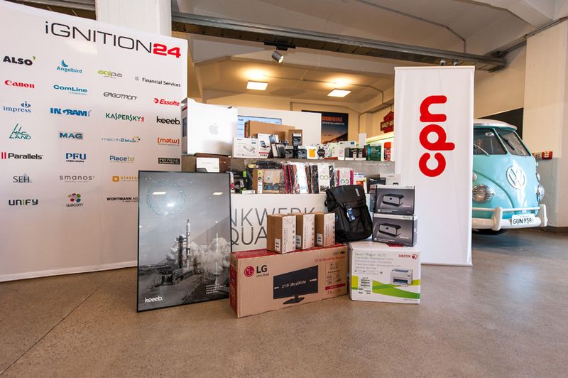 Ein weiterer Höhepunkt der Messe war eine Tombola. Die Aussteller verlosten viele Produkte unter den CPN-Partnern... (Bild: CPN)