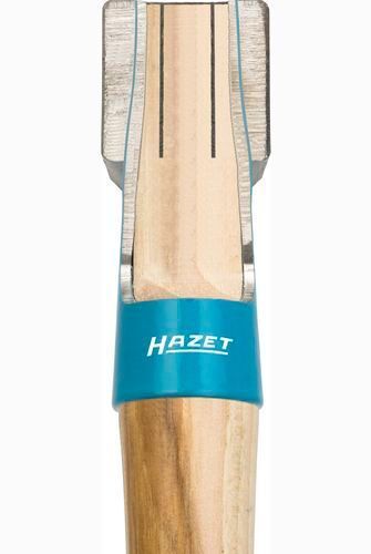 Die „Blu Guard“-Stahl-Stielschutzhülse reicht durch das komplette Auge bis auf die Oberseite des Hammerkopfes. (Foto: Hazet)