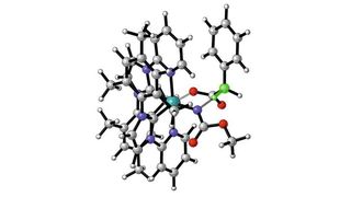 Ein Eisenkatalysator beschleunigt die Herstellung unnatürlicher Aminosäuren, hat das Team um den Marburger Chemiker Eric Meggers herausgefunden.  (Eric Meggers und Mitarbeiter)