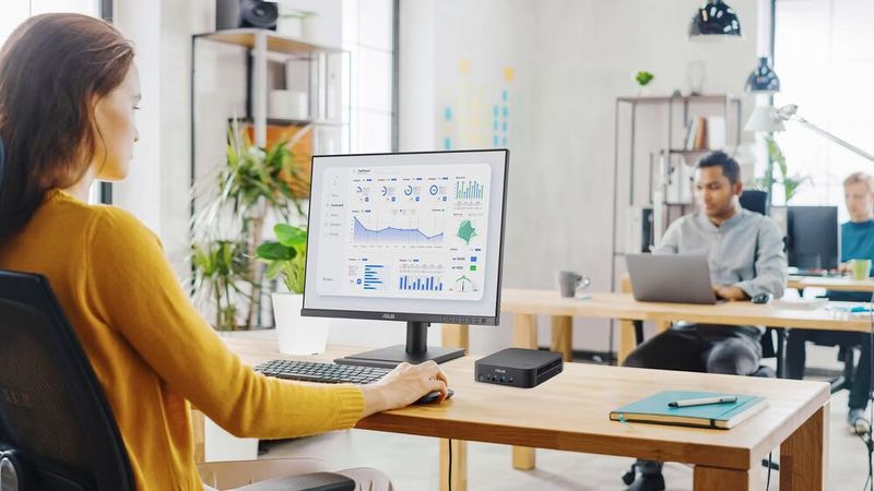 Der Asus Mini PC ermöglicht sichere Nutzung durch biometrische Anmeldung und ein dediziertes TPM, um den Schutz sensibler Daten zu gewährleisten. (Bild: Asus)