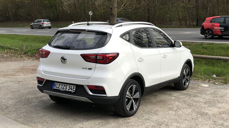 Die Designer haben ein gefälliges SUV auf die Räder gestellt – unspektakulär, aber auf der Höhe der Zeit. (Bild: Wehner)