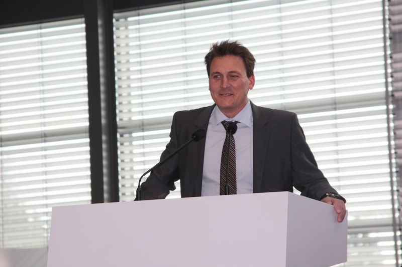 Dr. Thorsten Schmidt vom DMG-Vorstand hofft, dass etwa 200 Kunden pro Monat die Vorteile des HSC-Centers nutzen werden. (Archiv: Vogel Business Media)