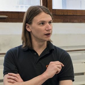 «Wenn es eine Rundschleifmaschine gibt, auf die das Merkmal universal zutrifft, dann ist es die Studer S31.» Niko Schindelarz, Supervisor Machining bei Apex Tool Group(Bild:  Fritz Studer AG)