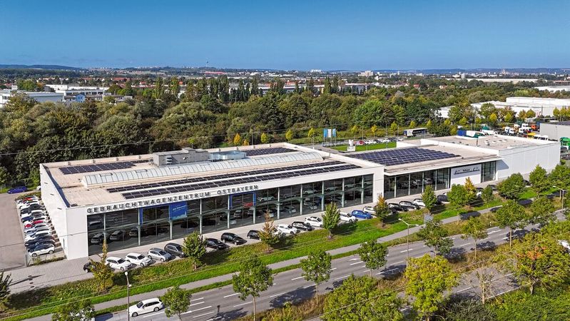 Das Autohaus Hofmann, Teil der HW-Gruppe, stellt sich ab dem 1.7.2024 mit einer erweiterten Geschäftsführung neu auf.(Bild:  HW Gruppe)