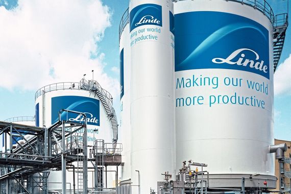 2019: Durch die Fusion mit Praxair entsteht ein neuer Weltmarktführer für technische Gase
