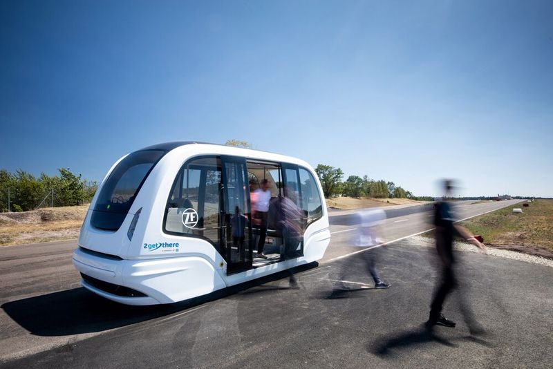 Neue Mobilitätsformen wie Peoplemover finden in anderen Ländern schon mehr Anklang. Sie sollen vor allem den Individualverkehr in der Stadt ablösen. Neue Mobilitätsformen wie Peoplemover finden in anderen Ländern schon mehr Anklang. Sie sollen vor allem den Individualverkehr in der Stadt ablösen.