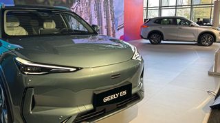 Bereits 35 Partner verkaufen die ersten Geely-Modelle in Deutschland. (Bild: Rehberg/VCG)