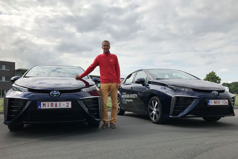 Reichweitenängste kennen Fahrer von Brennstoffzellenautos eher weniger. (Toyota)