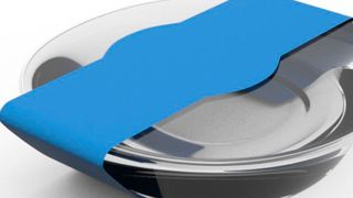 Multivac zeigt zur Fachpack die Herstellung von Multifresh-Skinverpackungen auf der Basis von Kartonzuschnitten auf einem Traysealer T 800, der in eine automatisierte Linie integriert ist. (Bild: Multivac)