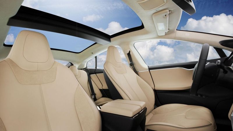 Copyright 2002-2010 Tesla Motors, Inc. Alle Rechte vorbehalten (Bild: Tesla Motors)