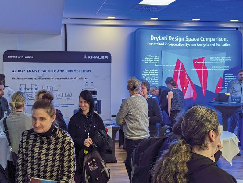 Im Ausstellungsraum waren neun Firmen mit ihren Produkten vertreten.  Infos zum Praxistag HPLC finden Sie auf www.praxistag-hplc.de (Bild: VCG – C. Lüttmann)