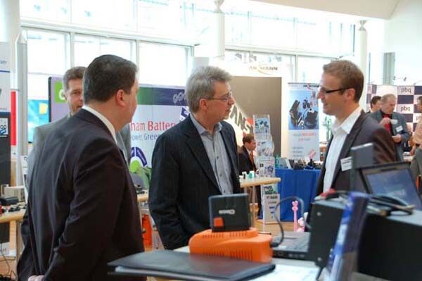 Der Konferenzveranstaltung angegliedert ist am 26. und 27. Juni eine Fachmesse, auf der rund 40 Aussteller ihre neuesten Produkte rund um das Thema Akkus vorstellen (Bild: batteryuniversity.eu)