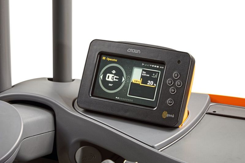 Crown kommt mit seinem völlig neuen Betriebssystem Gena mit integrierter „InfoLink“-Konnektivität auf den Markt. (Bild: Crown)