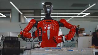 In der Entwicklung der humanoiden Roboter misst sich der Fortschritt in Millimetern, Millisekunden und Millinewton, denn es geht darum jederzeit das fragile Gleichgewicht zwischen Aktion und Stabilität zu gewährleisten. Die Antriebstechnik spielt dabei eine Schlüsselrolle. (Bild: Synapticon)