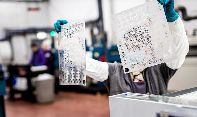 Etching not only copes well with difficult geometries, but it also allows enormous flexibility, facilitating the adjustment of designs right up to the point of manufacture. (Precision Micro)