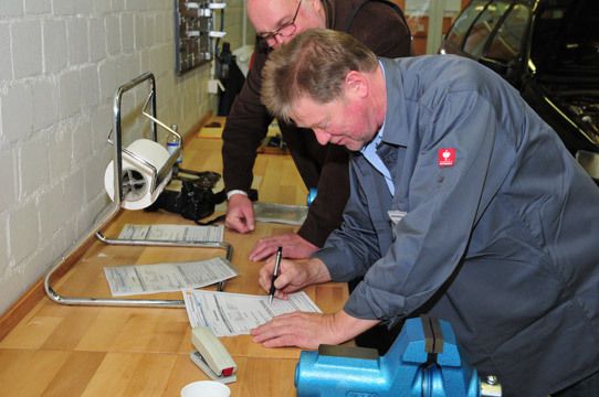 Sie vergaben ihre Punkte nach genau festgelegten Kriterienlisten. (Archiv: Vogel Business Media)