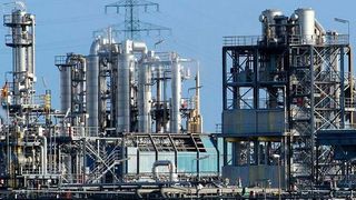 Dow Water & Process Solutions beweist die Wirksamkeit der Wiederverwendung von Abwasser bei der Nutzung in Kühltürmen im Petrochemiekomplex Tarragona, Spanien. (Symbolbild Petrochemie) (Bild:  CC0 Public Domain)