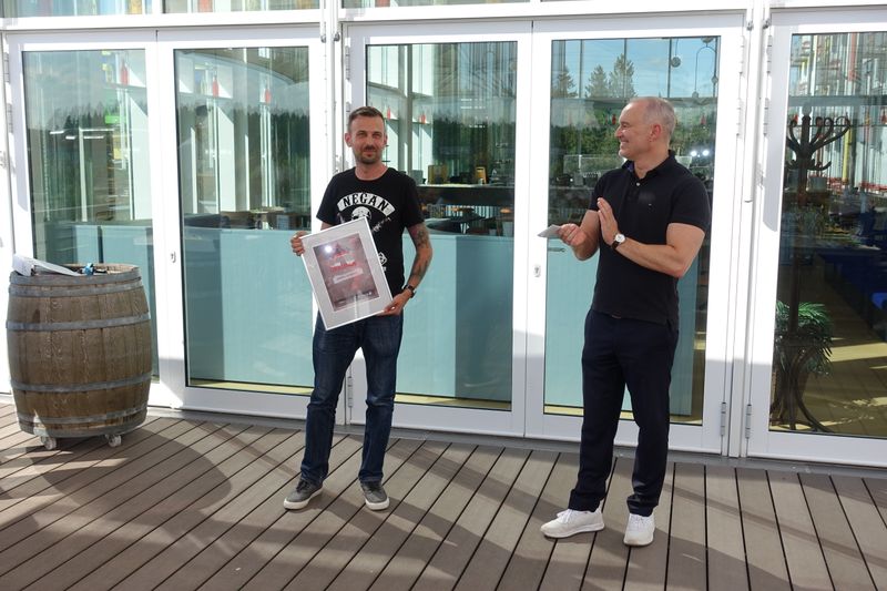 Daniel belegt den 1. Platz und gewinnt die Reise nach Las Vegas zur DEFCON & Blackhat Messe.  (IT-BUSINESS)