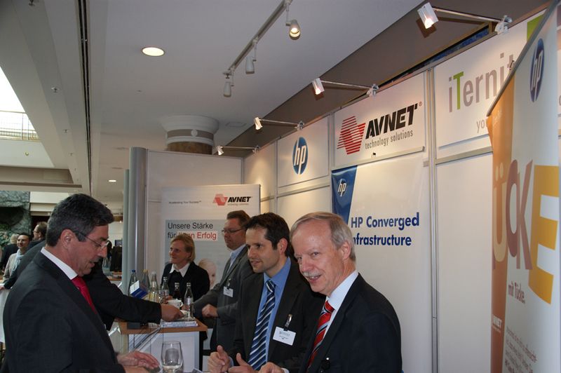 Nicht nur von Keynote-Speaker Wilfried Reiners gern besucht: Der Stand von HP, Avnet und Iternity (Archiv: Vogel Business Media)