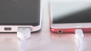 Modern charging circuits have diverse power supply challenges especially for 5G smartphones and wearables. (Public Domain)