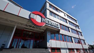 Der Zerspanungsmaschinenbauer Berthold Hermle aus Gosheim blickt hier auf die vergangenen Monate 2024 zurück. Das Umfeld ist alles andere als gut, doch man konnte sich gut durch die konjunkturellen Wogen und Flauten lavieren. (Bild: Berthold Hermle)