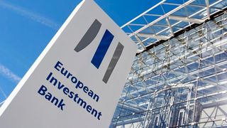 Die europäische Investitionsbank finanziert das Software-Unternehmen TTTech Auto mit 30 Millionen Euro. (EIB)