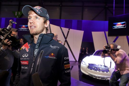 ...sondern ziehen auch den einen oder anderen Promi an (Sebastian Vettel). Wir haben auf dem Genfer Salon ein paar Leute geknipst, die Sie kennen könnten. (Archiv: Vogel Business Media)
