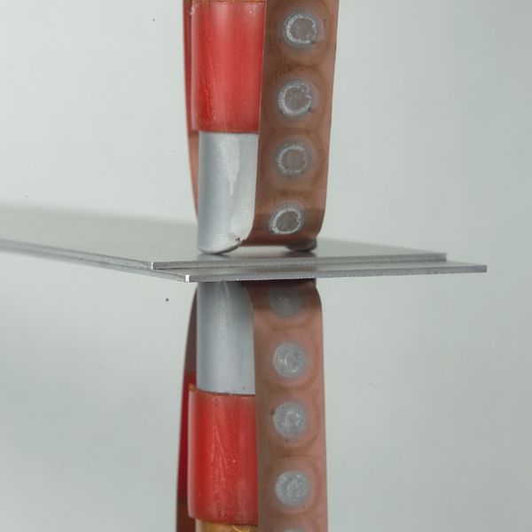 Dokumentiert für das Qualitätsmanagement: Die „Fingerprints“ auf dem durchlaufenden Prozessband gewährleisten ein zerstörungsfreies, permanentes Prüfen und eine lückenlose Dokumentation der Schweißergebnisse. (Archiv: Vogel Business Media)