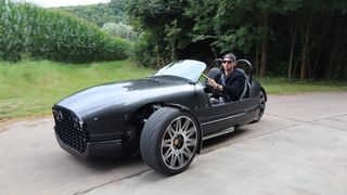 Der Venice hat anders als der Morgan Threewheeler Frontantrieb. (SP-X/Benjamin Bessinger)