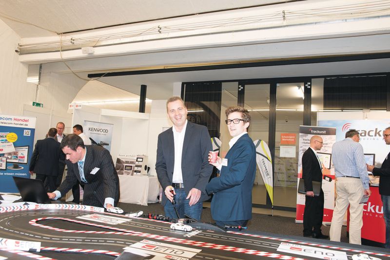 Das wird jeder wieder zum Kind – Kampfgeist an der Carrerabahn (52Grad Wagner Deters-Prohl GbR)