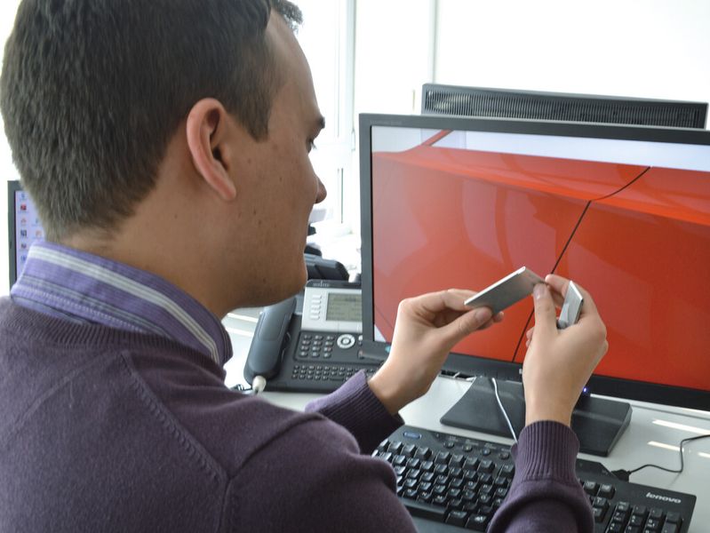 Bild 3: Auslegung von Designmerkmalen mithilfe realer Vergleichsproben. (Bild: IFU)