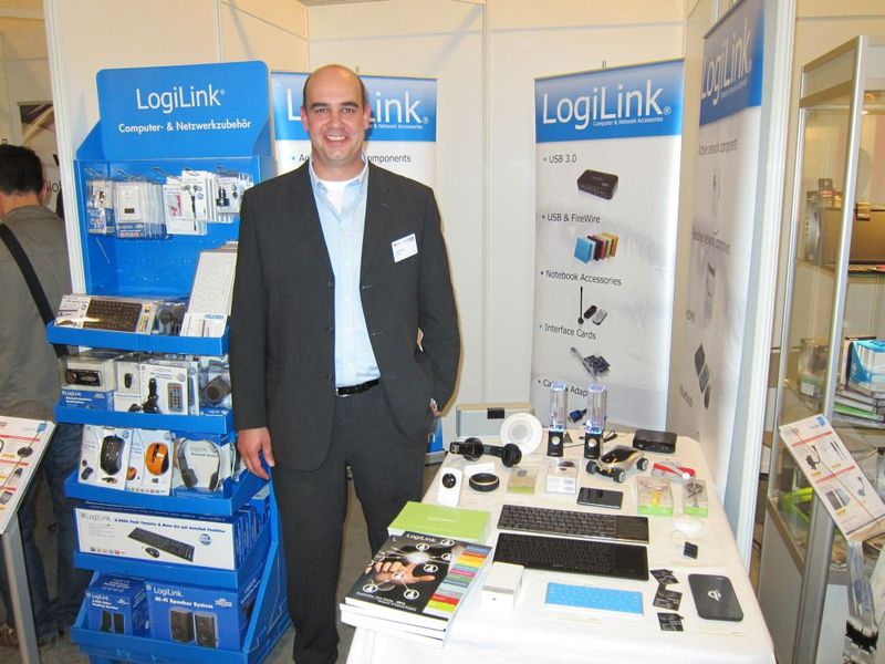 Sven Kilian, 2direct, mit seinen angesagtesten Produkten. (IT-BUSINESS)