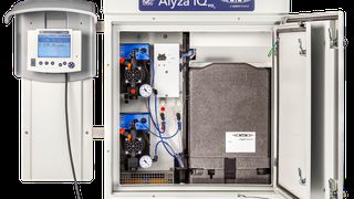 WTW-825512-Alyza_IQ_PO4-2_channel-frontal-wTerminal_closed .png (Xylem Analytics Germany Sales GmbH & Co. KG)