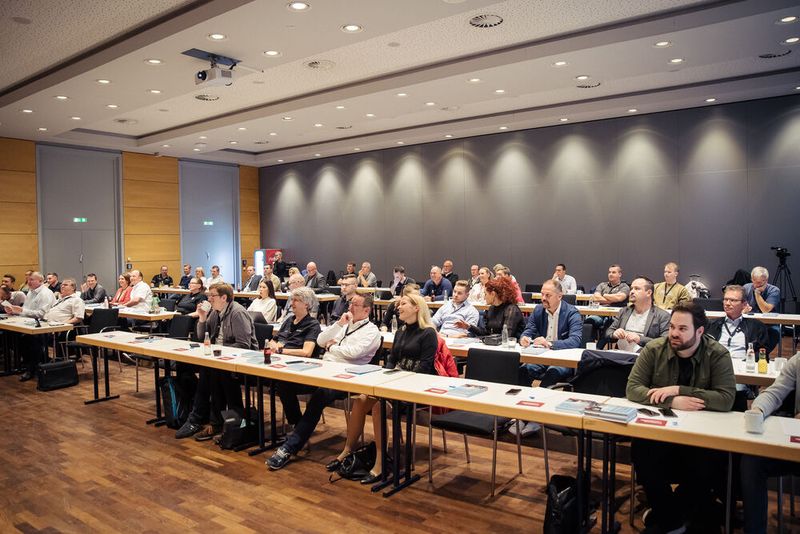 Auch am zweiten Tag volles Haus (Bild: REINER SCT)