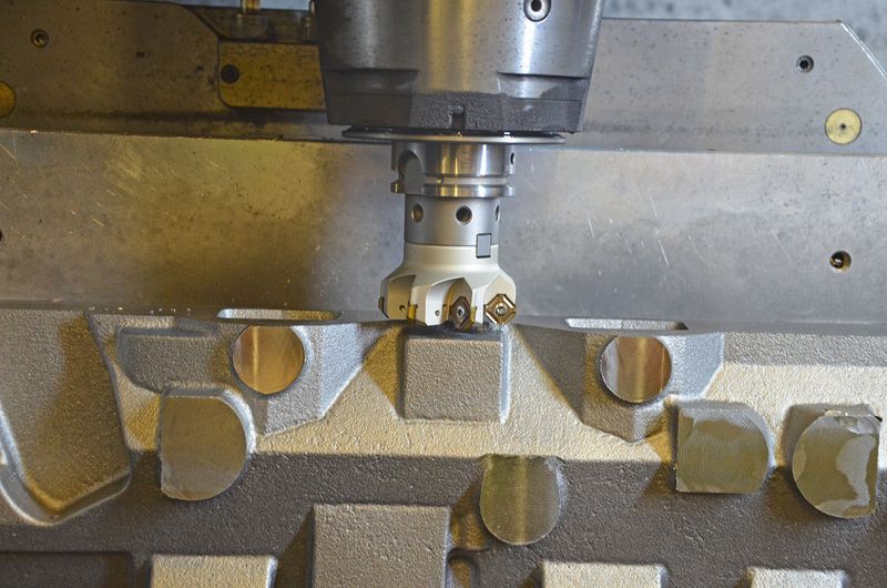 Die Frässysteme von Iscar – hier der Planfräser IQ845 – kommen bei Toni Behr hauptsächlich zum Schruppen und Schlichten zum Einsatz. (Iscar)