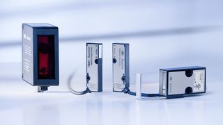 Mit den neuen Kantensensoren OE60, OE40 und den 2D Profilesensoren der OX-Serie bietet Baumer ein leistungsstarkes Portfolio für zuverlässige Kantenmessung mit unterschiedlichem Präzisionslevel und Funktionsprinzip.  (Bild: Baumer)