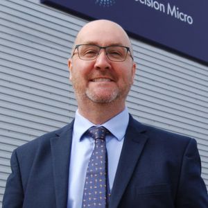 Karl Hollis ist seit 1. April 2019 Director of Engineering bei Precision Micro. Zuvor war er als Technical Sales Manager im Unternehmen tätig. Unsere Bildergalerie „In aller Kürze: Personalmeldungen aus der Prozessindustrie“ zeigt Ihnen kompakt die personellen Veränderungen in den Chefetagen der deutschen Prozess- und Chemieindustrie. Den jeweiligen passenden Beitrag finden Sie hier.(Bild: Precision Micro)