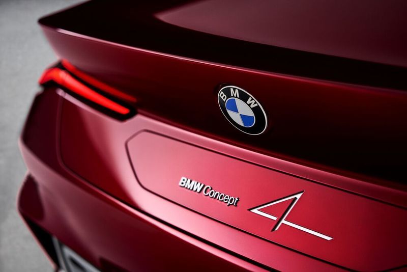 Der neue 4er soll kommendes Jahr mit Verbrennungsmotoren antreten. (BMW)