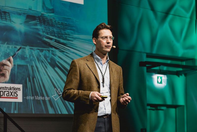 Rückgrat des Getriebes ist ein digitaler Zwilling, der eine individuelle Auslegung, eine virtuelle Validierung sowie eine automatische Datengenerierung für die Kostensimulation, die Qualitätssicherung und die Fertigung ermöglicht.  (Bild: Stefan Bausewein - VCG)