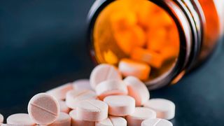 Das Konsortium entwickelt neue  Analysemethoden für Tabletten  (Bild: Milan - stock.adobe.com)