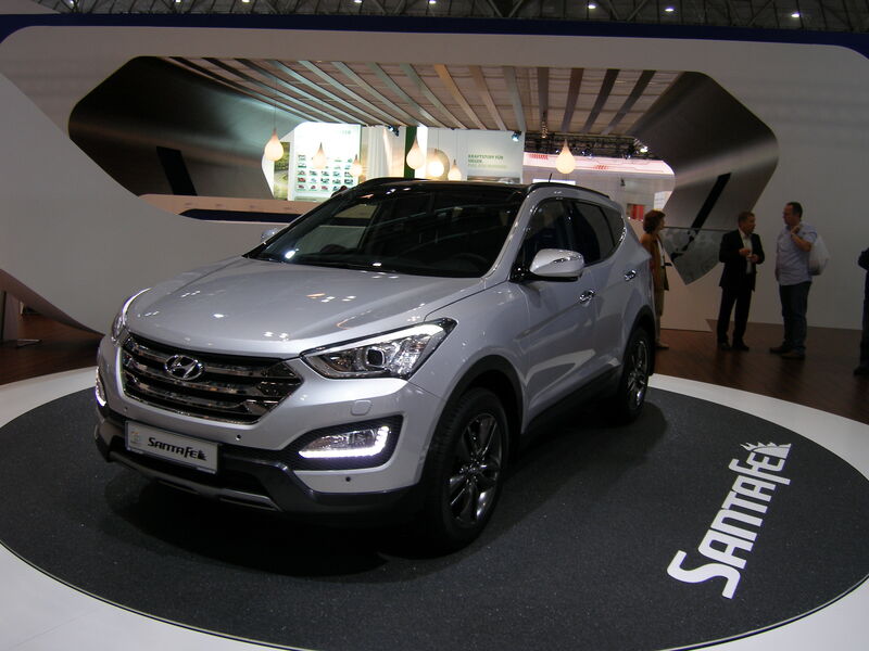 Hyundai brachte als Europapremiere die nächste Generation des Santa Fe mit. (Andreas Grimm)