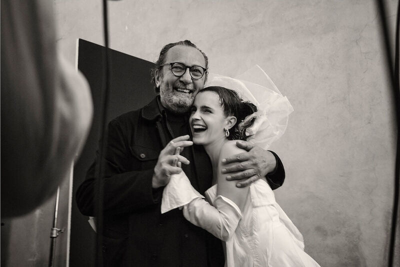Der italienische Fotograf Paolo Roversi ist für Pirelli auf die Suche nach Julia gegangen – hier mit der britischen Schauspielerin Emma Watson. (Pirelli)