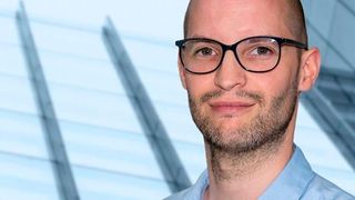  (item Industrietechnik GmbH)