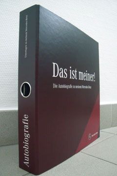 Bei der Auslieferung bekommt der Käufer eine Auto-Biographie für sein neues Fahrzeug mit. (Archiv: Vogel Business Media)