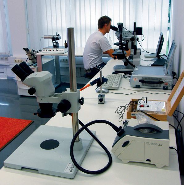 Im Prüflabor entwickelt das Team Technology neue Lösungen. (Archiv: Vogel Business Media)